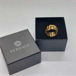 NWT VERSACE La Greca Golden Metal Ring